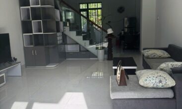 Phòng khách nhà 5 phòng ngủ tđc Dầu Khí Phú Mỹ Hồ Chí Minh
